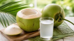 Nước dừa có tác dụng gì khi uống tươi vừa phải